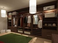Классическая гардеробная комната из массива с подсветкой Туркестан