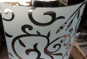 Стекло радиусное с пескоструйным рисунком для радиусных дверей Туркестан
